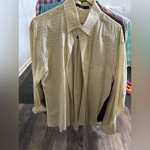 Men’s long sleeve dress shirt button up